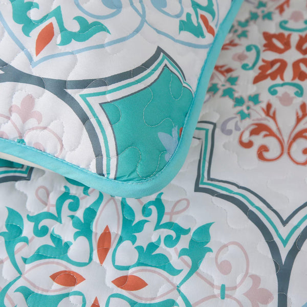 Opulent Quilted Bedspread And Pillow Covers Set Add Touch Of Elegance Queen Size Queen Doonas