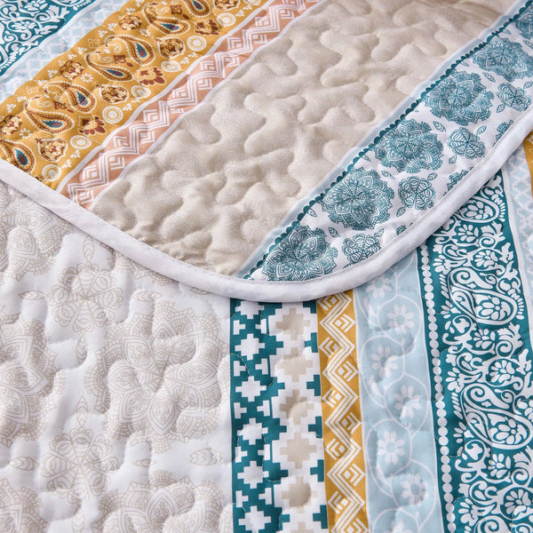 Graceful Quilted Coverlet And Pillowcases Set: Timeless Beauty And Comfort Queen Size Queen Doonas