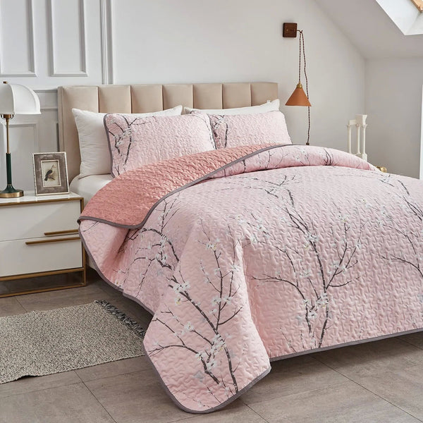 Versatile Quilted Coverlet And Pillowcases Set: Adapts To Every Season Queen Size Queen Doonas