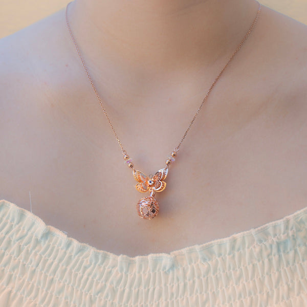 Gift Box Butterfly Rose Gold Aroma Necklace + Purify Oil Blend Necklaces & Pendants