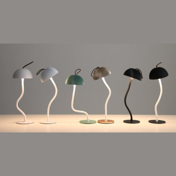 Corrugated Gold Lamp Cap Elegant Curved Stem Mushroom Desk Led Table Light Lamps