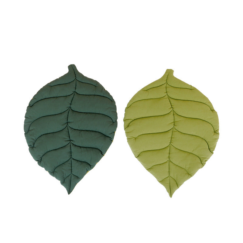 Elosung 2 Pcs Green Leaf Shaped Pet Sleeping Mat Durable Dog Floor Pad & Cat Bed For And Playtime Pet Beds