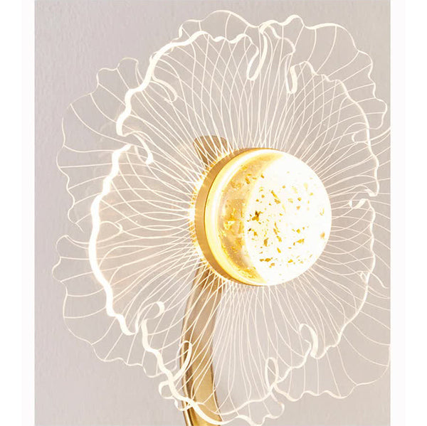 Elosung Flower Shape Luxury Acrylic Table Lamp Modern Usb Powered Night Light | Decorative For Bedroom Living Room And Bedside Compact Design With 3 C