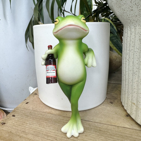 Elosung 2 Pcs Green Realistic Standing Frog Pot Hanger Glass Fish Tank Edge Decor Outdoor Garden Animal Ornament Hanging Planter Decoration Baskets Po