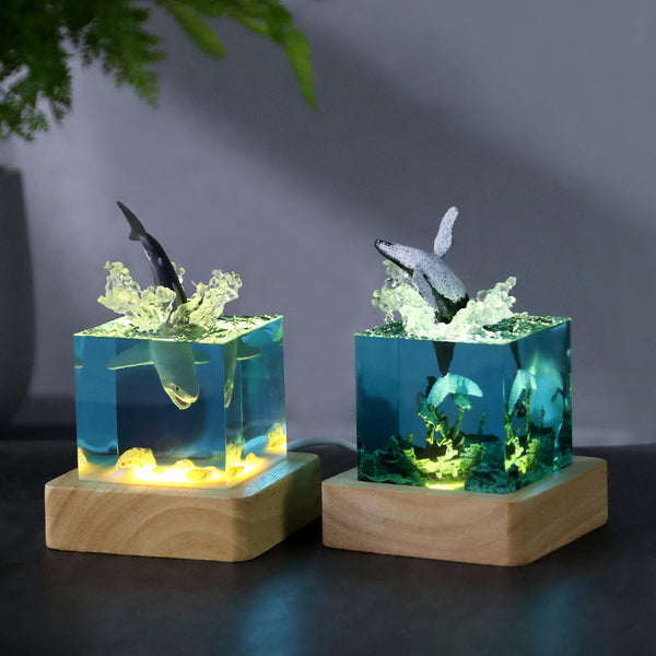 Elosung Shelling Humpback Whale Into The Water Handcrafted Ocean Resin Night Light Unique Home Decor Table Lamp Night Lights
