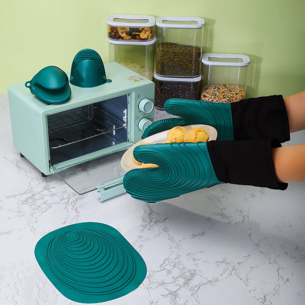 Elosung Black Spiral Pattern Silicone Oven Mitts Heat Resistant And Non Slip Design (1 Pair/2 Pcs) Oven Mitts & Potholders