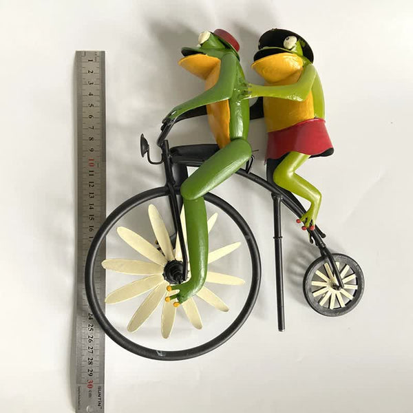 Elosung Whimsical Frog Garden Wind Spinner Metal Yard Art With Cycling Frogs Windmills & Wind Spinners