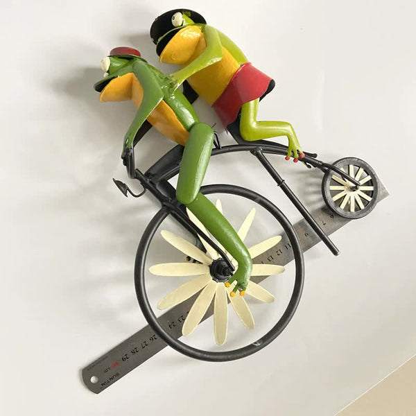 Elosung Whimsical Frog Garden Wind Spinner Metal Yard Art With Cycling Frogs Windmills & Wind Spinners