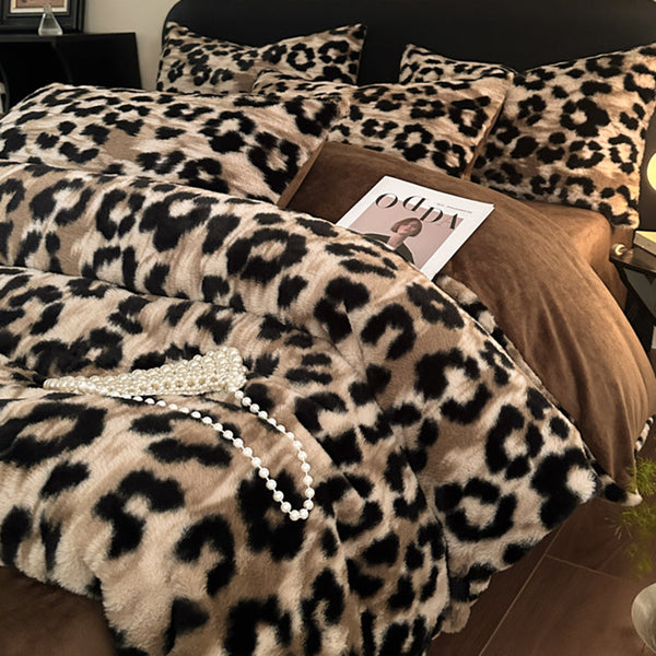 Brown Leopard Print Luxury Winter Faux Rabbit Fur Bedding Set 4 Piece Melange Style Plush For 1.8M Beds (200X230cm Duvet Cover) Blankets