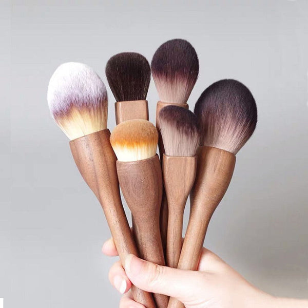 Flat Round Foundation Brush Walnut Wood Makeup Set Powder Blush And Contour With Soft Fiber Bristles Brushes