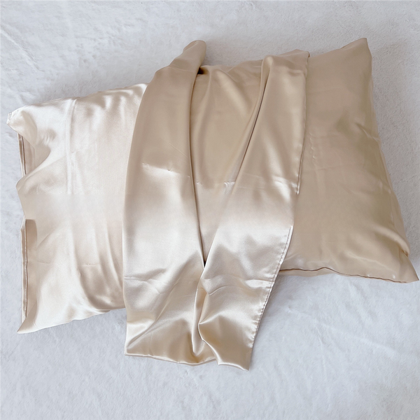 Elosung Light Gold Luxury Faux Silk Sleep Gift Set 4 Piece Eye Mask Pillowcase & Scrunchies For Relaxation Comfort Pillow Cases