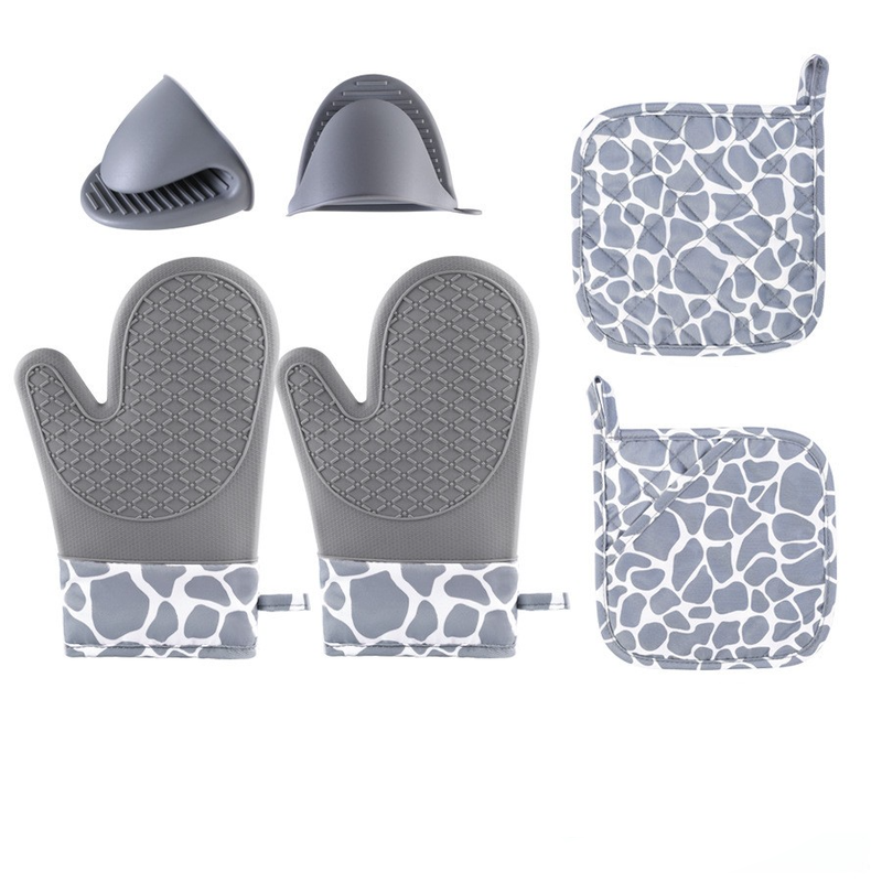 Grey 6 Piece Set Silicone Oven Mitts & Pot Holders Heat Resistant Non Slip Comfortable And Stylish Kitchen Essentials For Cooking Baking Oven Mitts &