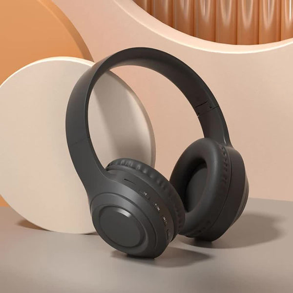 Black Wireless Headphones With 16H Playtime Sd Card & Aux Support Earbuds