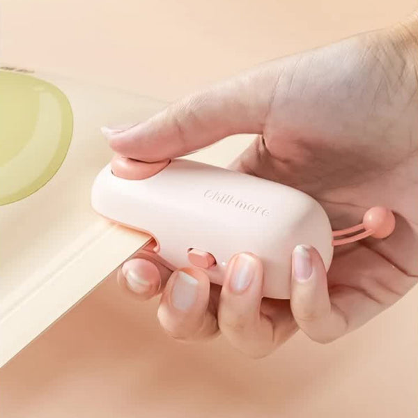 Mini Handheld Heat Sealing Machine For Food Bags Compact Portable Usb Rechargeable Vacuum Sealers