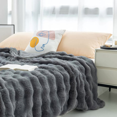 Dark Grey 130X160cm Plush Toscana Rabbit Hair Throw Blanket Soft Flannel Fleece Couch Bed Electric Blankets
