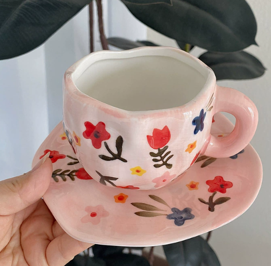 Pink Background Large Floral 300Ml Underglaze Hand Pinched Cup And Saucer Set Ceramic Coffee Mug Milk Cups & Saucers