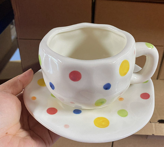 Colorful Polka Dots 300Ml Underglaze Hand Pinched Cup And Saucer Set Ceramic Coffee Mug Milk Breakfast Cups & Saucers