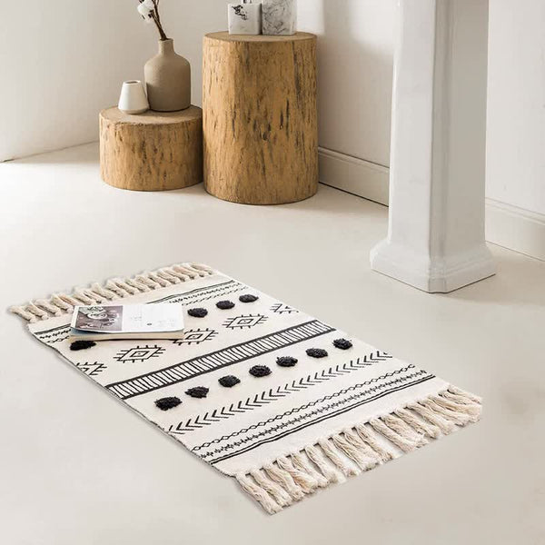 Handwoven Cotton Tassel Floor Rug For Bedroom Or Living Room|Soft Modern Geometric Design60x90cm Rugs