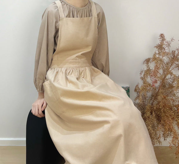 Grey Cotton Waterproof Artisan Apron 100X85cm Stylish Cross Back Design Ideal For Kitchen & Floral Work Aprons