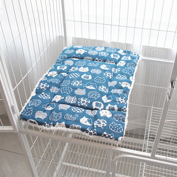 Cat Cage Platform Mat White Pattern On Blue Background (40X60cm) Pet Beds