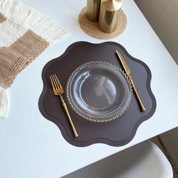 Red Nordic Style Faux Leather Set Of 4 Heat Resistant Waterproof Table Mats 38X38cm(Cutlery Not Included) Placemats