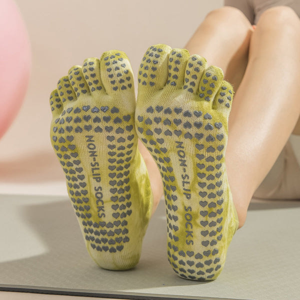 Elosung 2 Pairs Light Green Tie Dye Non Slip Yoga For Women Five Toe Cotton Blend Pilates And Indoor Sports Socks