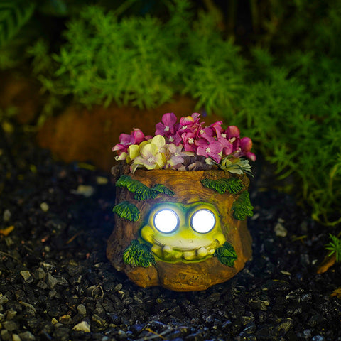 Frog Solar Light Planter Resin Succulent Pot With Glowing Eyes (Stump Frog) Planters & Vases