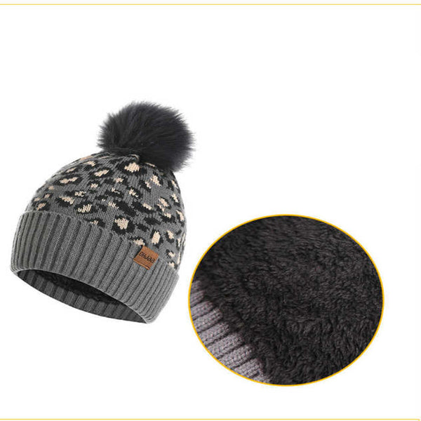 Light Grey Women's 3 Piece Winter Knit Set Leopard Print Plush Lined Beanie Hat Scarf & Touchscreen Gloves Hats