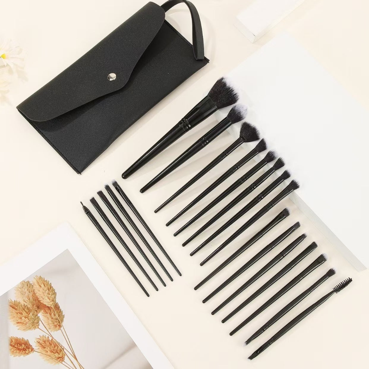 Black Complete 20 Piece Makeup Brush Set With Travel Pouch Professional Synthetic Face & Eye Kit Brushes