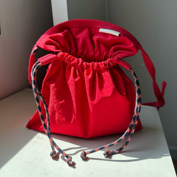 Red 2Pcs Cute Lightweight Drawstring Crossbody Phone Bag Simple Mini Shoulder Pouch (21X22cm) Women's Bags & Handbags