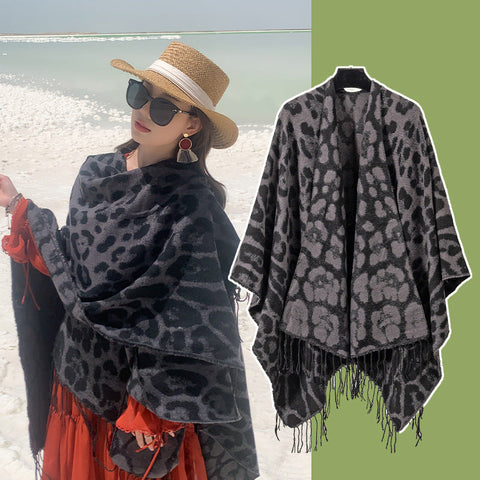 Black Grey Bold Leopard Print Poncho Cape Women's Warm Oversized Shawl Wrap (130X150cm) Scarves & Wraps