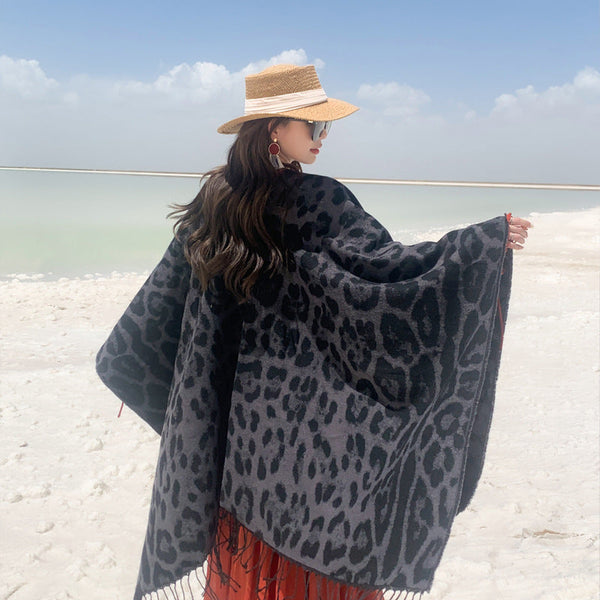 Black Grey Bold Leopard Print Poncho Cape Women's Warm Oversized Shawl Wrap (130X150cm) Scarves & Wraps