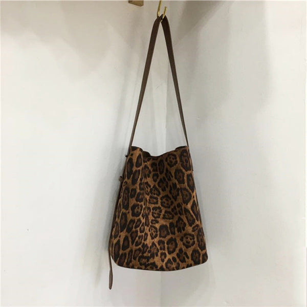 Big Leopard Print Vintage Suede Bucket Bag For Women With Crossbody Strap Women's Bags & Handbags
