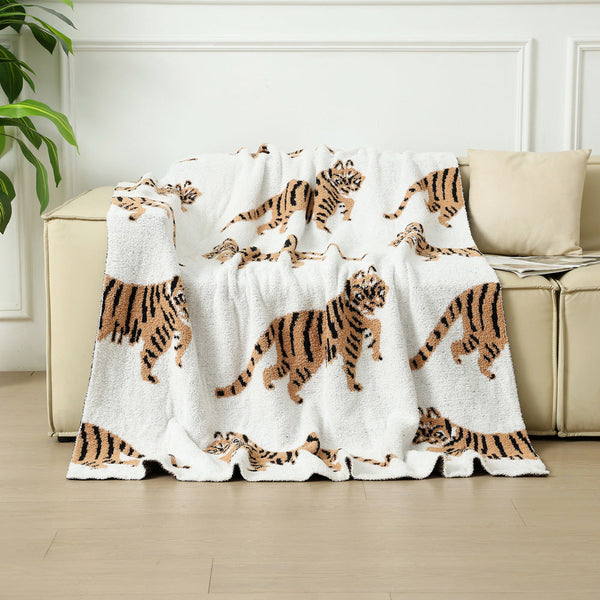 130X160cm Tiger Pattern Knitted Sofa Blanket With Plush Side 950G Blankets