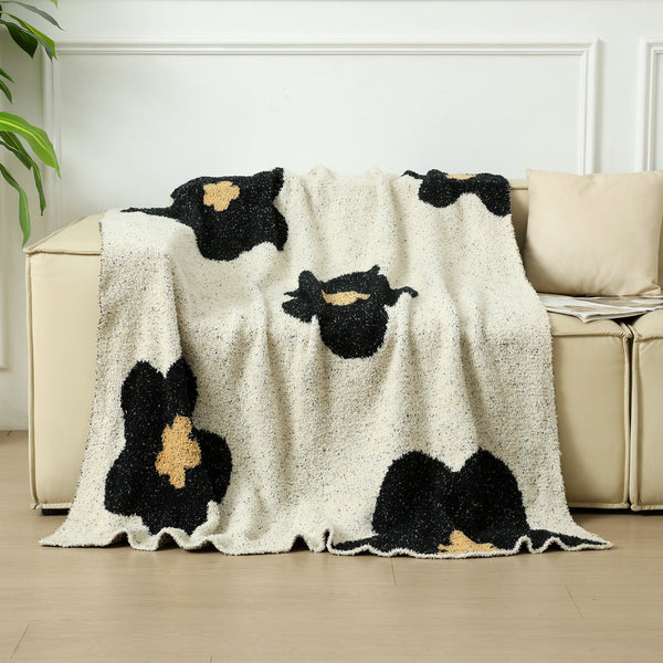 White Black Knitted Sofa Blanket With Plush Side 130 X 160 Cm 950G Blankets