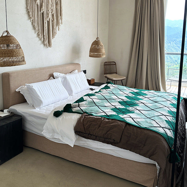 Green Chic Argyle Diamond Knit Throw Blanket With Tassels Versatile Sofa & Bed Accent 135 X 125Cm Dog Agility Training