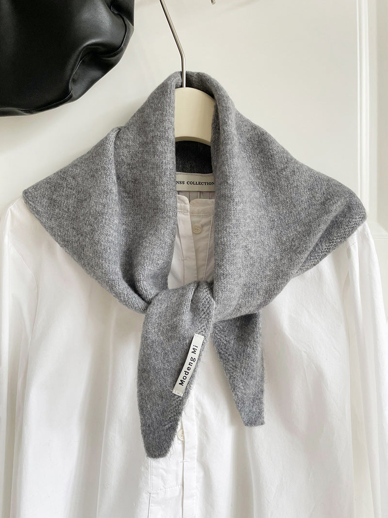 Grey Chic Wool Blend Knit Triangle Scarf Versatile & Warm Fashion Accessory 105 X 35Cm Scarves & Wraps