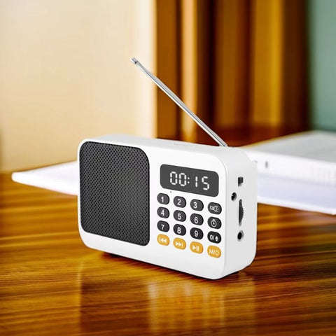 Digital Music Player Fm Radio 4 Playback Modes Led Flashlight White Portable Am/Fm Radios