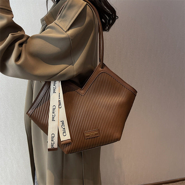 Chic Textured Pu Leather Tote Bag With V Cut Design & Decorative Ribbon Strap Accent Coffee Women's Bags & Handbags