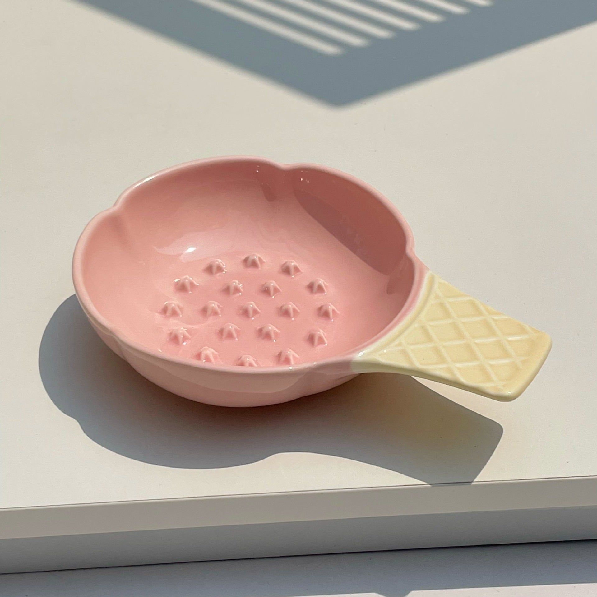 Pink And Yellow Adorable Ice Cream Cone Ceramic Slow Feeder Pet Bowl Fun Anti Gulp Design For Cats & Dogs Dishes Feeders & Fountains