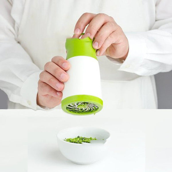 2 Pcs Green And White Manual Rotary Herb Grinder & Spice Mill Effortless Mincing With Stainless Steel Blades For Fresh Herbs Garlic Spices Mincers