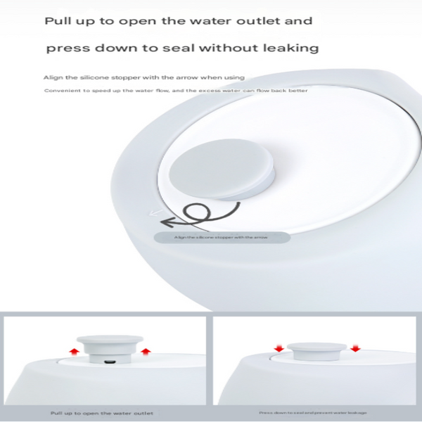 Grey Pet Dog Water Bottle 550Ml Foldable Food Grade Silicone Travel Drinker With Leak Proof Dispenser Dog Fountains