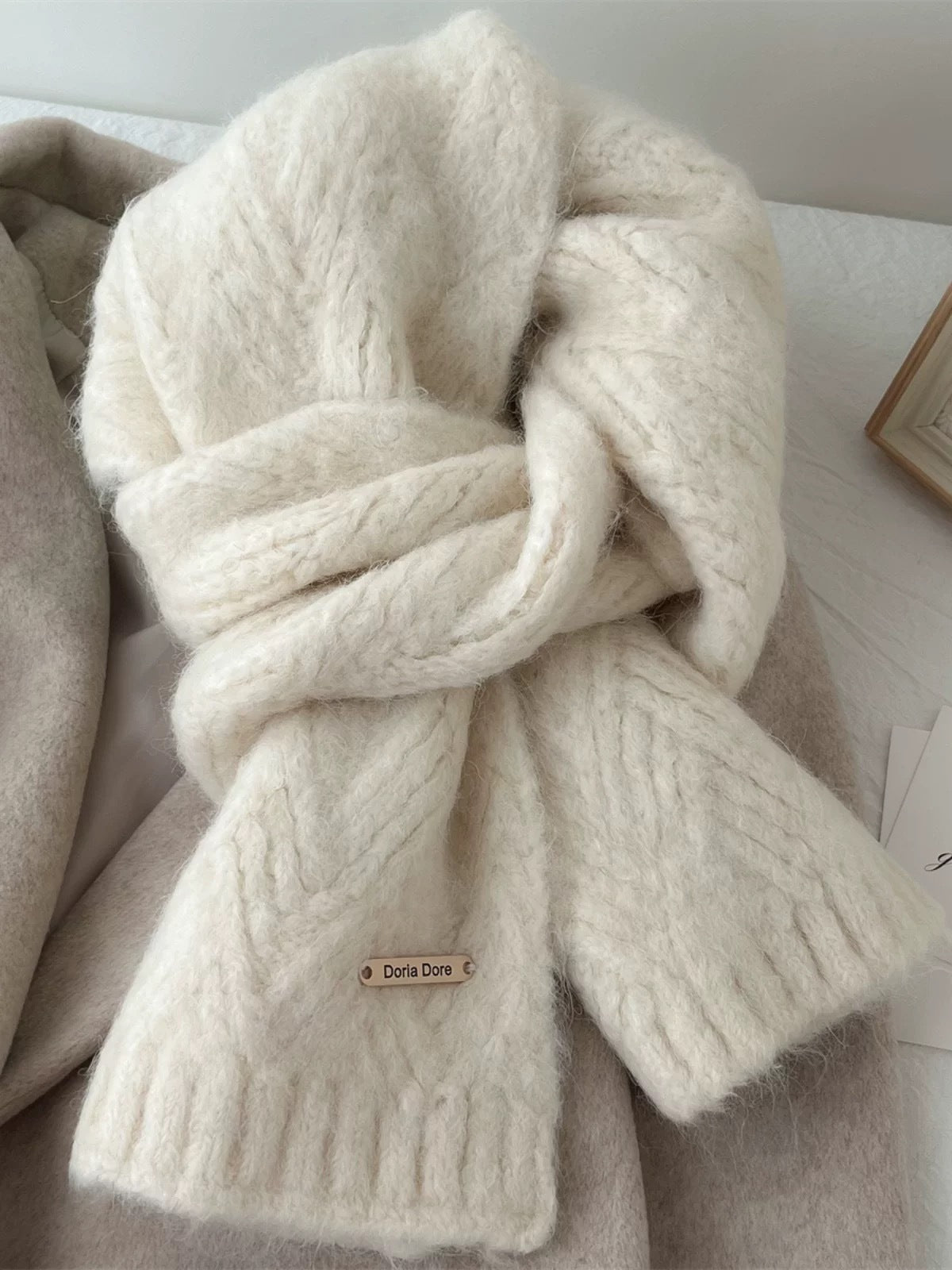 Milk White Alpaca Wool Blend Solid Color Knitted Scarf For Women Winter New Style Student High Quality Couple Woolen Neck Warmer Scarves & Wraps