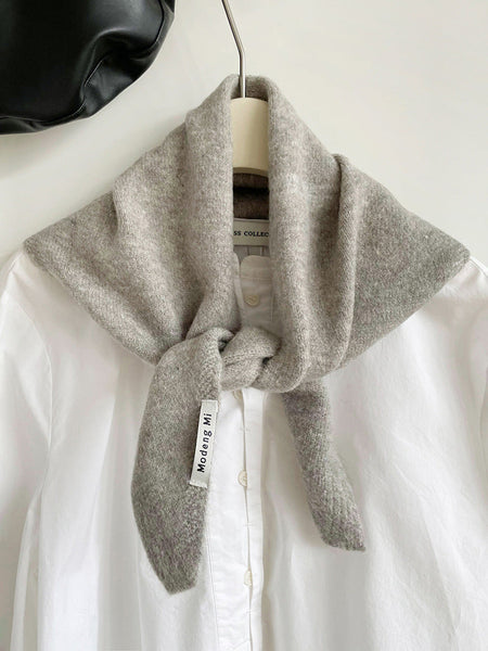 Grey Chic Wool Blend Knit Triangle Scarf Versatile & Warm Fashion Accessory 105 X 35Cm Scarves & Wraps
