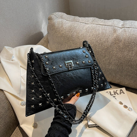 Black Women's Retro Studded Envelope Shoulder Bag Chain Strap Crossbody Tote In Four Colors Women's Bags & Handbags