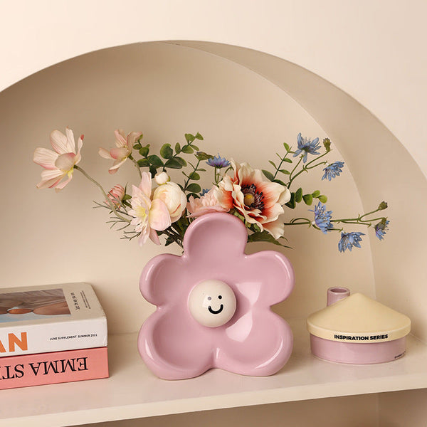 Artistic Floral Smiling Face Vase Modern Ceramic Decor With Gloss Finish Osmanthus Yellow Vases