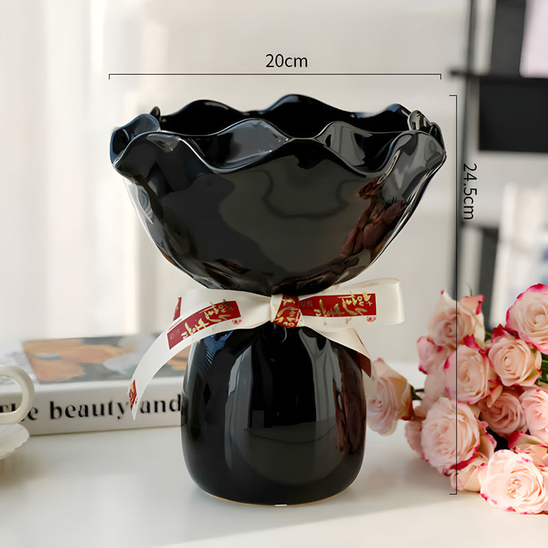 Handcrafted Minimalist Ceramic Vase Artistic Home Decor Centerpiece(Black) Vases