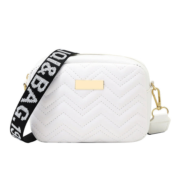 Women's White Quilted Crossbody Bag Small Pu Leather Shoulder Purse With Wide Patterned Strap Ideal For Travel And Daily Use Women's Bags & Handbags
