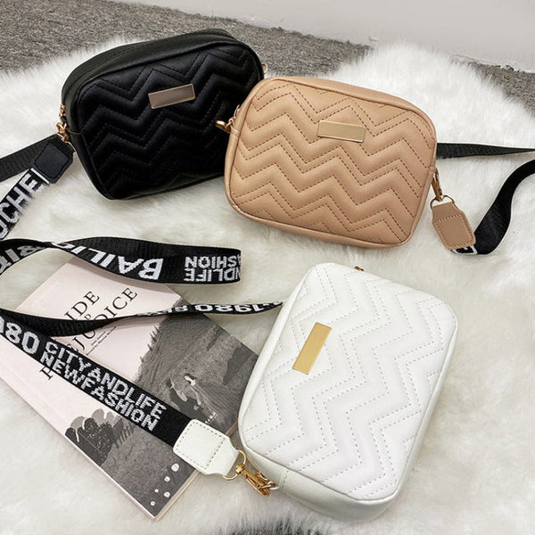 Women's White Quilted Crossbody Bag Small Pu Leather Shoulder Purse With Wide Patterned Strap Ideal For Travel And Daily Use Women's Bags & Handbags