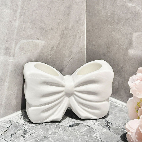 White Chic Bowknot 2 Slot Toothbrush Holder Resin Retro Cute Desktop Decorative Stand Tumblers & Toothbrush Holders